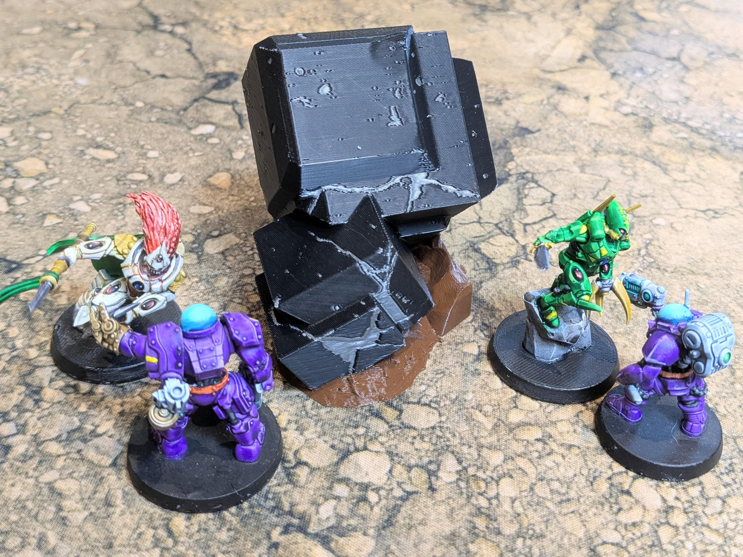 Multi Colour Xenos Monoliths | 32/28mm Wargaming Scenery and Miniature Terrain